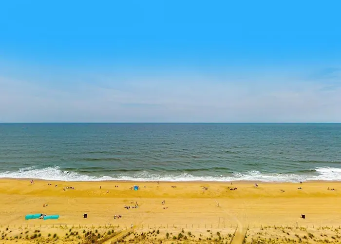 Newly Updated Oceanfront Veranda With Private Deck Wifi Ac & Shared Pool